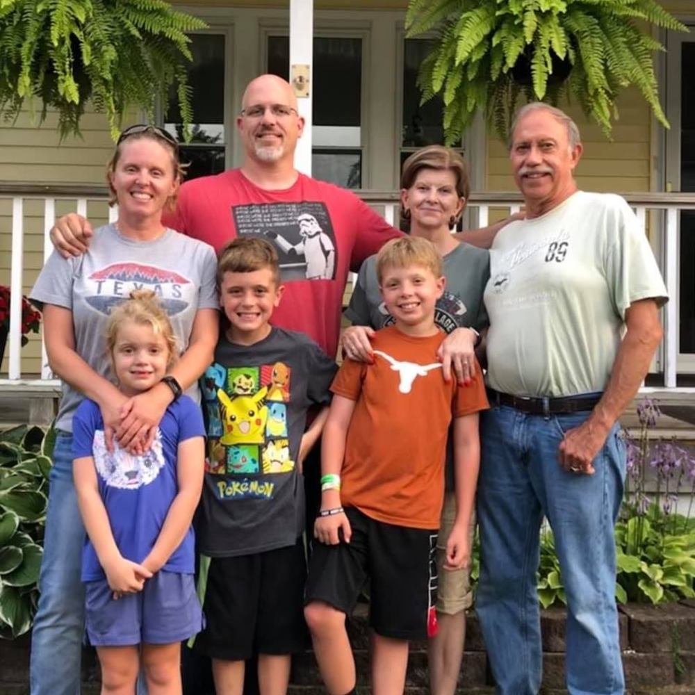 Meet your Posher, Debbie